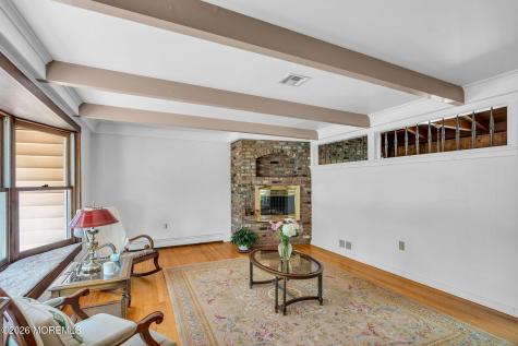 39 Court Drive Shrewsbury Boro NJ 07702