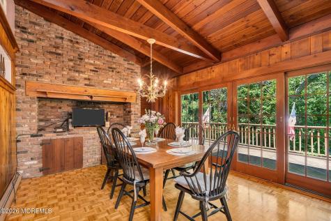 39 Court Drive Shrewsbury Boro NJ 07702