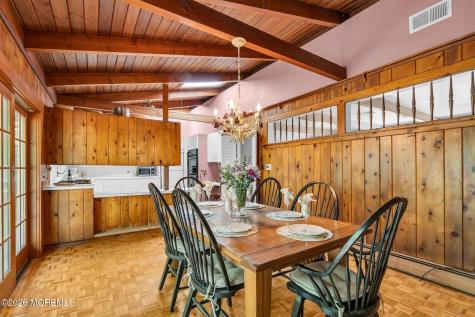 39 Court Drive Shrewsbury Boro NJ 07702