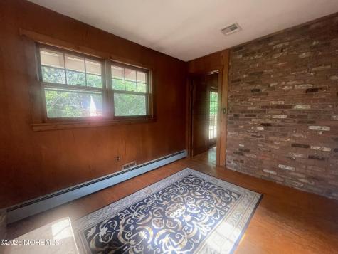 39 Court Drive Shrewsbury Boro NJ 07702