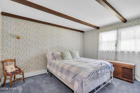 39 Court Drive Shrewsbury Boro NJ 07702