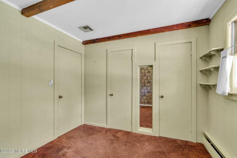 39 Court Drive Shrewsbury Boro NJ 07702