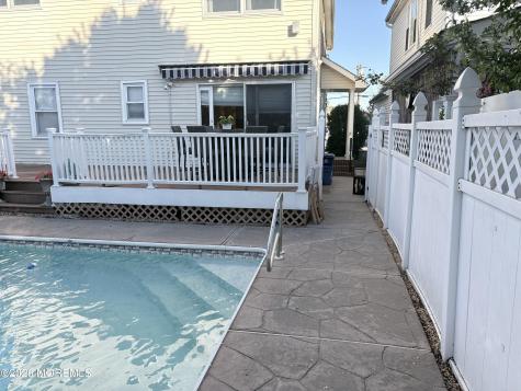 52 7th Street North Arlington NJ 07031