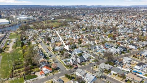 52 7th Street North Arlington NJ 07031