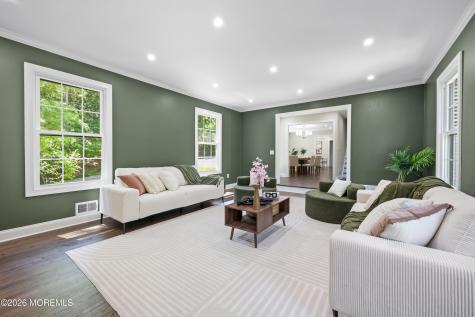 169 Pelican Road Middletown NJ 07748