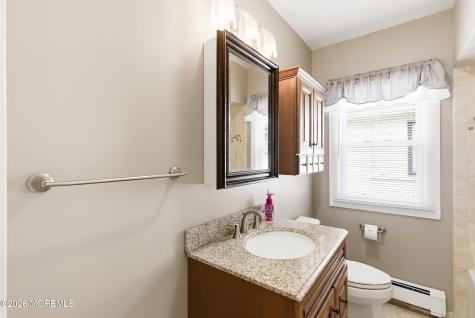 22 Thomas Street Toms River NJ 08753
