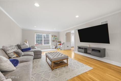 15 Huntley Road Holmdel NJ 07733