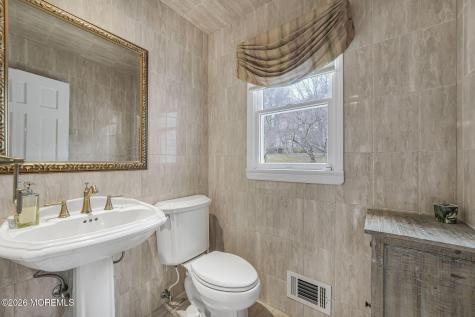 15 Huntley Road Holmdel NJ 07733