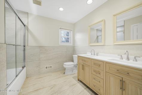 15 Huntley Road Holmdel NJ 07733