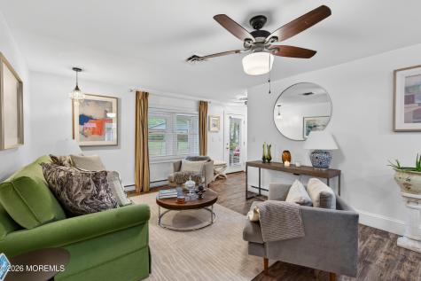 123B Edinburgh Lane Lakewood NJ 08701