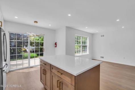 8 Skyline Drive Lakewood NJ 08701