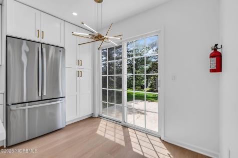 8 Skyline Drive Lakewood NJ 08701