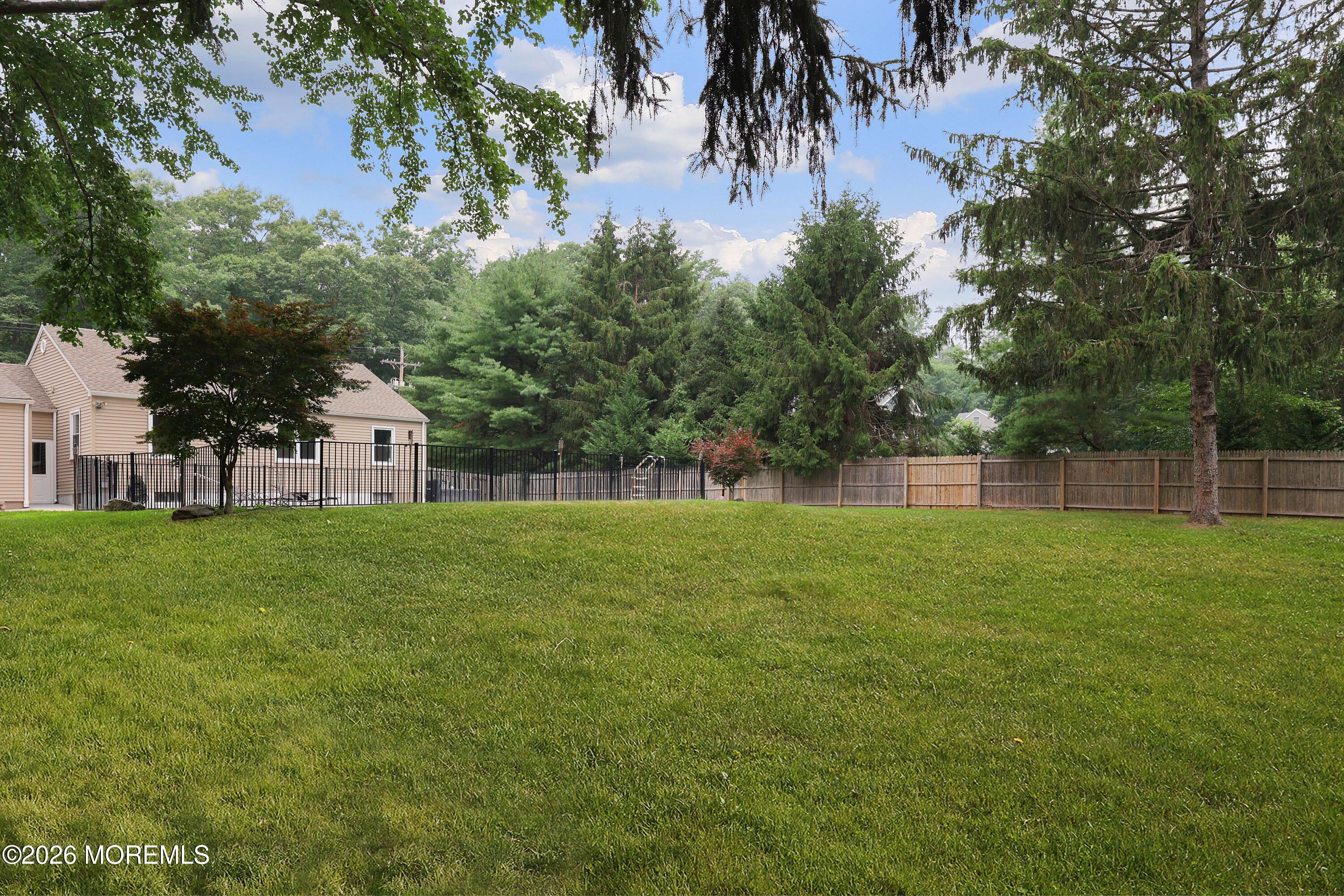 47 Phalanx Road Lincroft NJ 07738