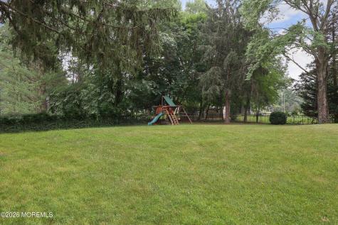 47 Phalanx Road Lincroft NJ 07738