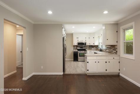 47 Phalanx Road Lincroft NJ 07738