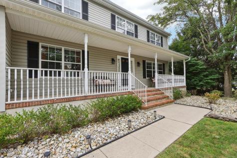 3 Macintosh Court Jackson NJ 08527