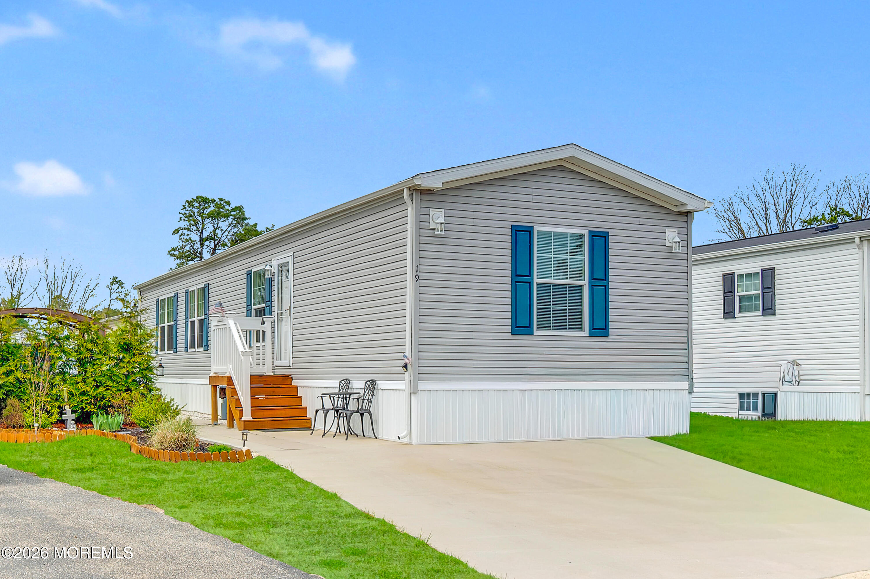19 Otter Place Whiting NJ 08759
