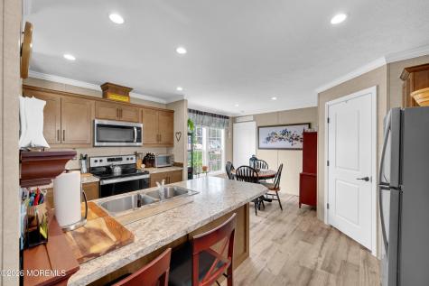 19 Otter Place Whiting NJ 08759