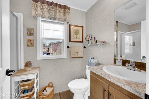 19 Otter Place Whiting NJ 08759