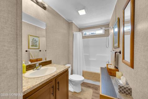 19 Otter Place Whiting NJ 08759