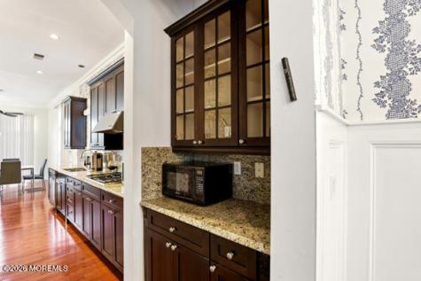 54 Bay Hill Road Lakewood NJ 08701