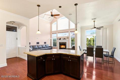 54 Bay Hill Road Lakewood NJ 08701