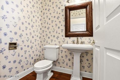54 Bay Hill Road Lakewood NJ 08701
