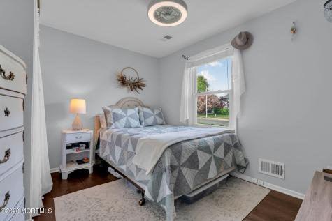 16 Aldgate Drive Brick NJ 08724
