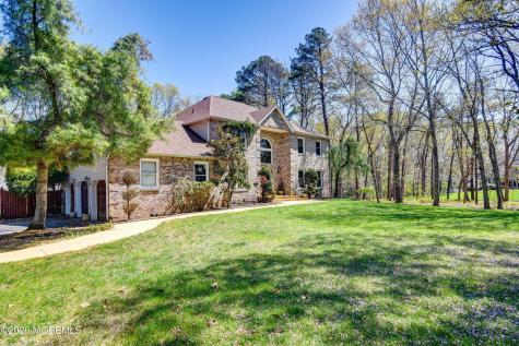 8 Decicco Drive Freehold NJ 07728