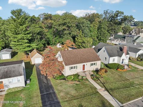 116 Therese Avenue Keyport NJ 07735