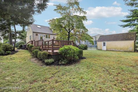 116 Therese Avenue Keyport NJ 07735