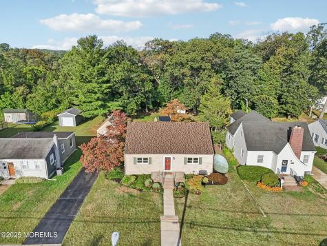 116 Therese Avenue Keyport NJ 07735