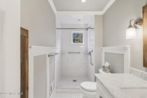 116 Therese Avenue Keyport NJ 07735