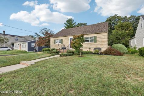 116 Therese Avenue Keyport NJ 07735