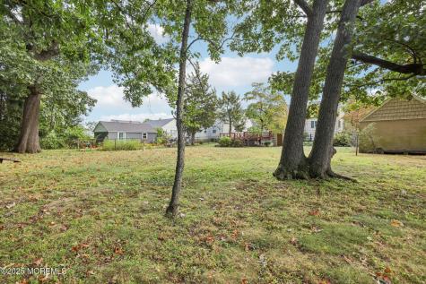116 Therese Avenue Keyport NJ 07735