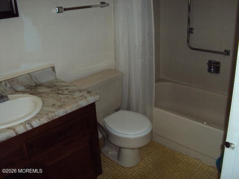 1 Quincy Drive Whiting NJ 08759