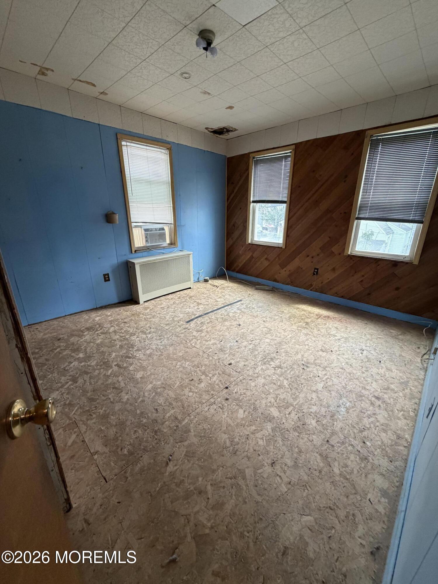 709 Stuyvesant Avenue Lyndhurst NJ 07071