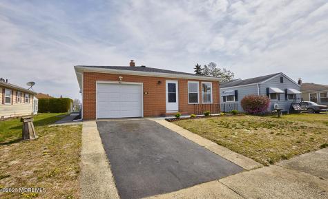 9 Mirador Court Toms River NJ 08757