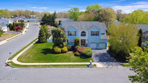 21 Netty Street Howell NJ 07731