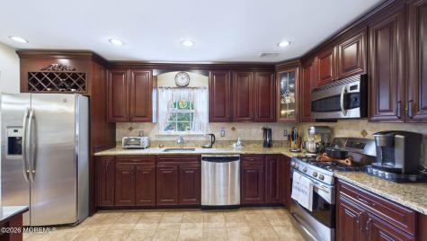 21 Netty Street Howell NJ 07731