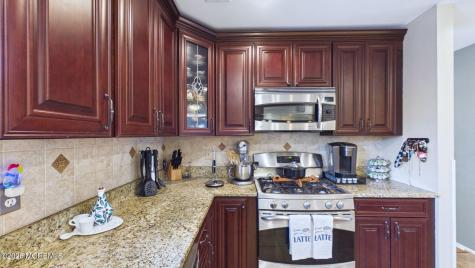 21 Netty Street Howell NJ 07731