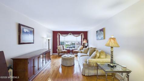 21 Netty Street Howell NJ 07731