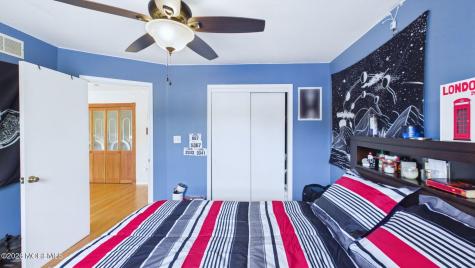 21 Netty Street Howell NJ 07731