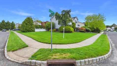 21 Netty Street Howell NJ 07731