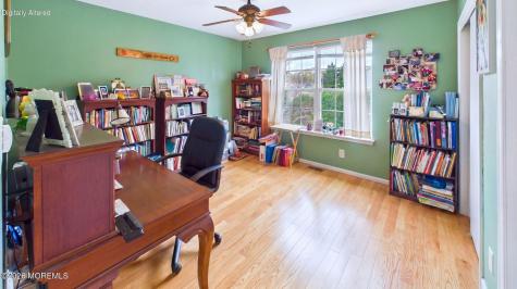 21 Netty Street Howell NJ 07731