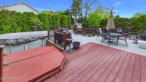 21 Netty Street Howell NJ 07731