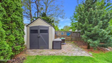 21 Netty Street Howell NJ 07731