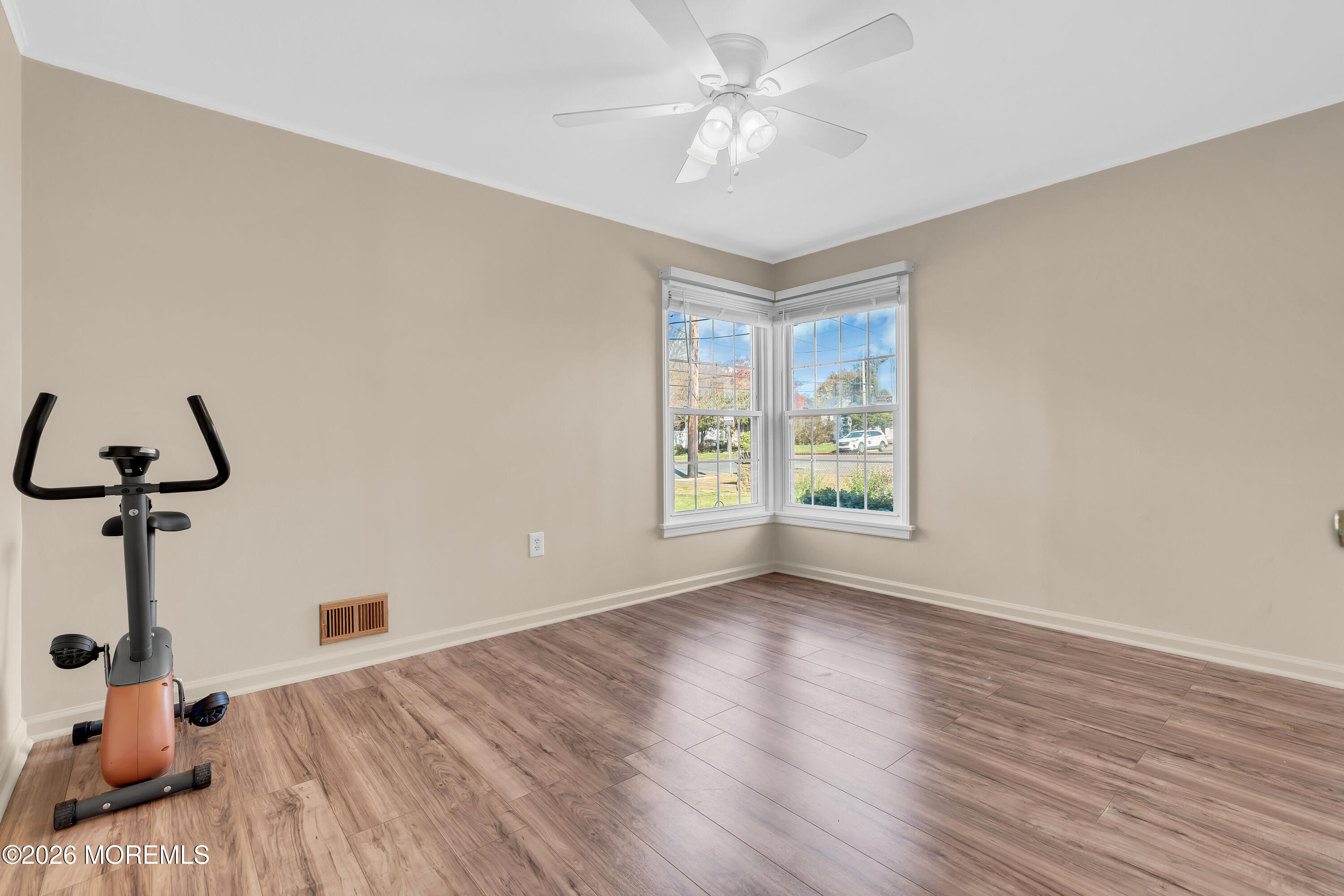 294 Leonardville Road Belford NJ 07718