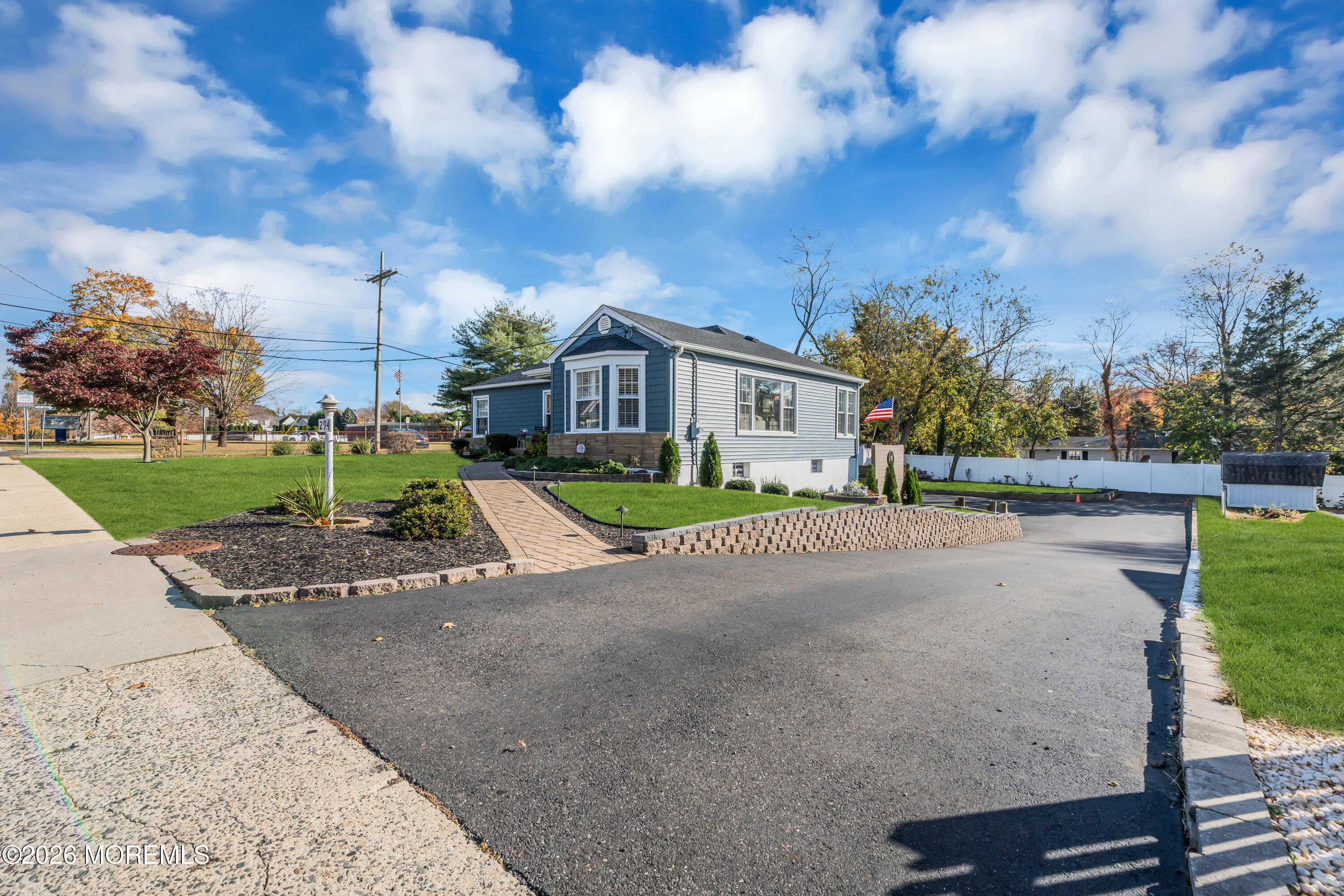 294 Leonardville Road Belford NJ 07718