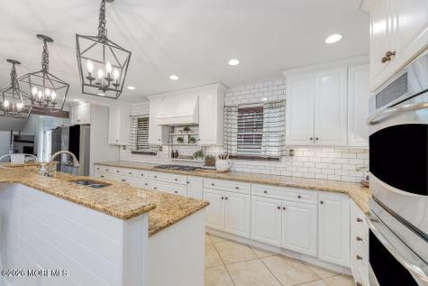 428 Washington Avenue Pine Beach NJ 08741